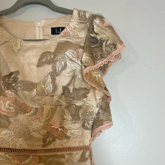 LULU’S Wedding Guest dress - Picture 4 of 6